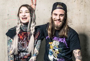 För headbangers och stagedivers