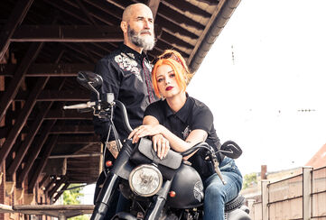 Biker Styles / Full tank mot friheten – bikerkläder som säger allt!