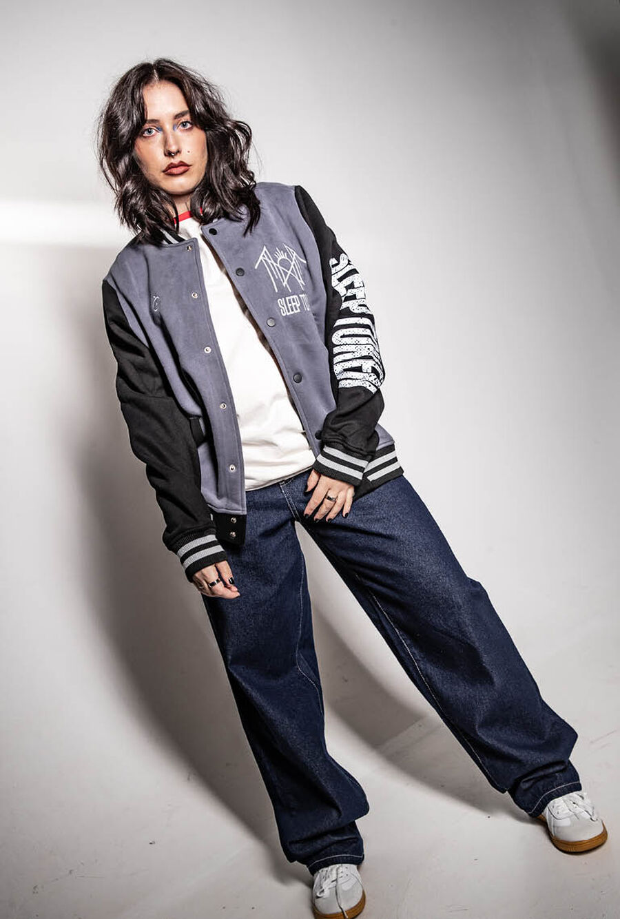Outfit Collegejacke Sleep Token